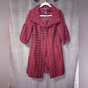 Axcess Liz Claiborne Burgundy Houndstooth Coat Size 12 EUC P2P 20 in